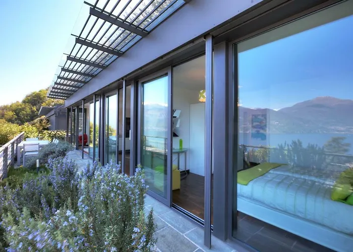 Vakantiehuis Sant'andrea Penthouse Menaggio